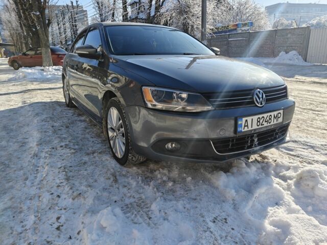 Сірий Фольксваген Джетта, об'ємом двигуна 2 л та пробігом 170 тис. км за 12200 $, фото 1 на Automoto.ua