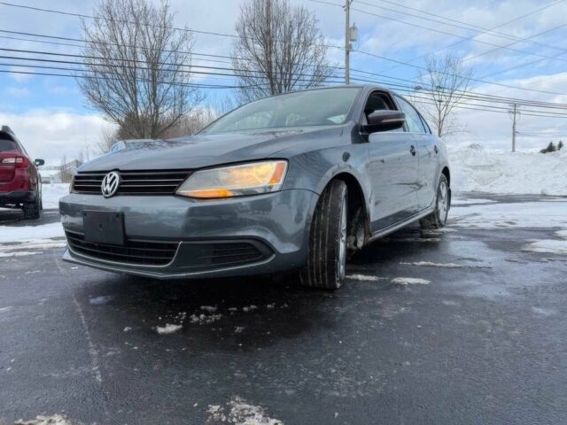 Серый Фольксваген Джетта, объемом двигателя 2 л и пробегом 86 тыс. км за 1150 $, фото 1 на Automoto.ua