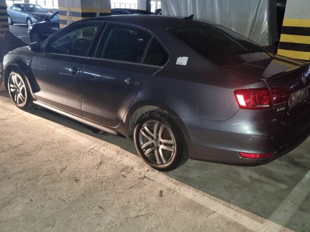 Сірий Фольксваген Джетта, об'ємом двигуна 1.4 л та пробігом 227 тис. км за 4900 $, фото 1 на Automoto.ua