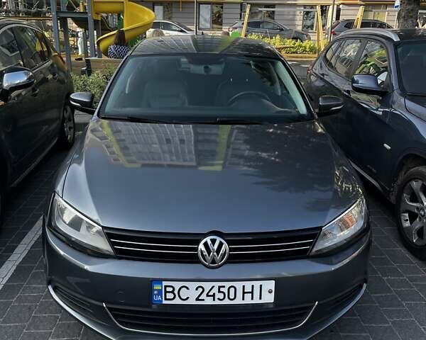 Сірий Фольксваген Джетта, об'ємом двигуна 1.8 л та пробігом 139 тис. км за 9000 $, фото 1 на Automoto.ua