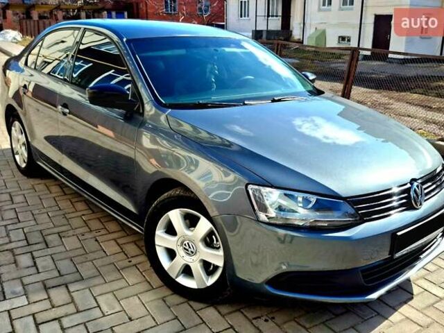 Серый Фольксваген Джетта, объемом двигателя 1.97 л и пробегом 225 тыс. км за 8450 $, фото 1 на Automoto.ua