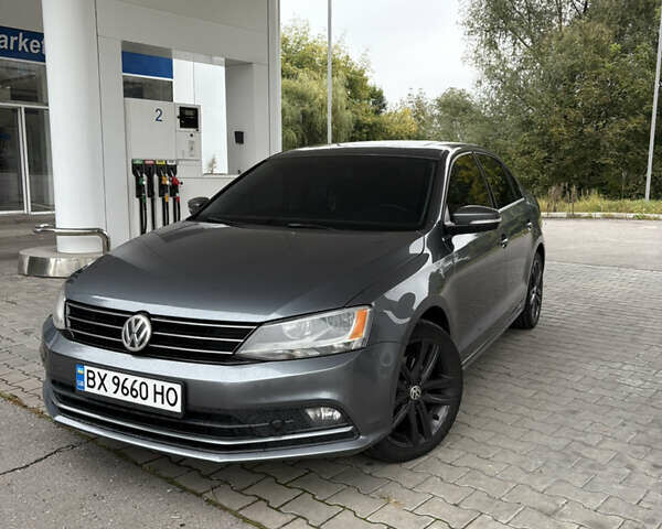 Серый Фольксваген Джетта, объемом двигателя 2 л и пробегом 202 тыс. км за 12500 $, фото 1 на Automoto.ua