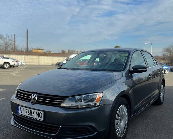 Серый Фольксваген Джетта, объемом двигателя 1.8 л и пробегом 166 тыс. км за 7800 $, фото 1 на Automoto.ua
