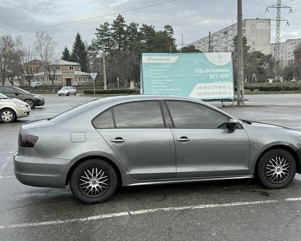 Серый Фольксваген Джетта, объемом двигателя 2 л и пробегом 107 тыс. км за 7500 $, фото 1 на Automoto.ua