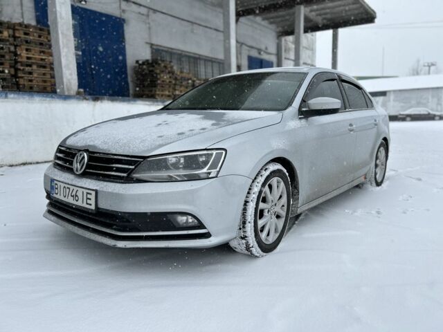 Фольксваген Джетта 2014 в Полтаве на Automoto.ua Серый Фольксваген Джетта, объемом двигателя 1.8 л и пробегом 165 тыс. км за 9650 $, фото 1 на Automoto.ua
