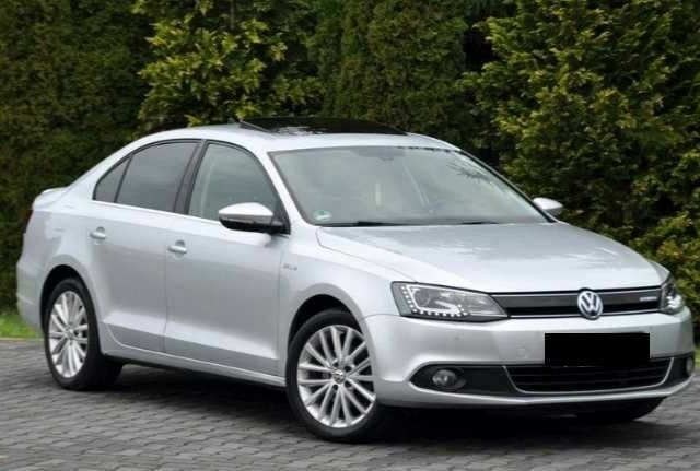Сірий Фольксваген Джетта, об'ємом двигуна 1.4 л та пробігом 88 тис. км за 8500 $, фото 1 на Automoto.ua