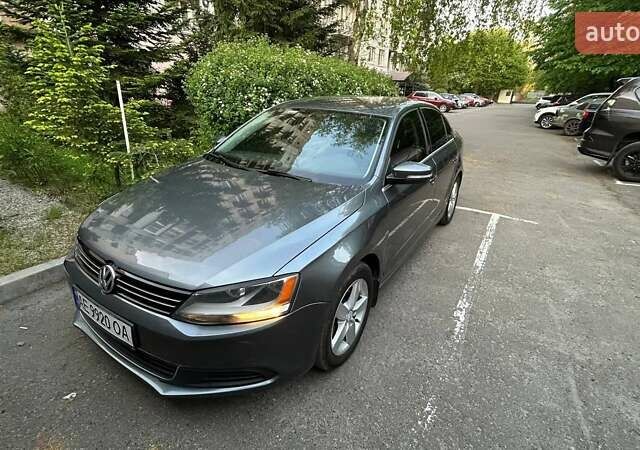 Сірий Фольксваген Джетта, об'ємом двигуна 1.97 л та пробігом 130 тис. км за 11499 $, фото 1 на Automoto.ua