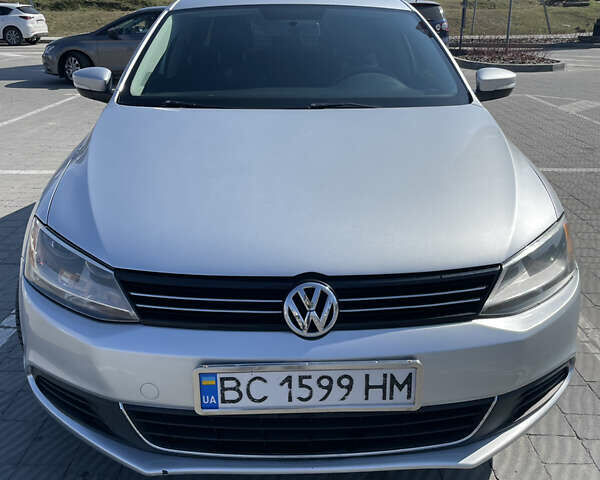 Серый Фольксваген Джетта, объемом двигателя 1.8 л и пробегом 170 тыс. км за 8700 $, фото 1 на Automoto.ua