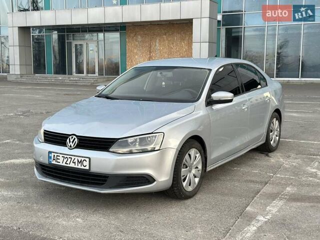Серый Фольксваген Джетта, объемом двигателя 1.8 л и пробегом 142 тыс. км за 7299 $, фото 1 на Automoto.ua