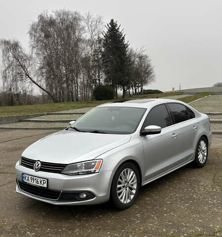 Сірий Фольксваген Джетта, об'ємом двигуна 1.97 л та пробігом 230 тис. км за 10800 $, фото 1 на Automoto.ua