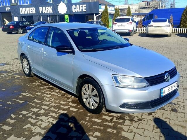 Сірий Фольксваген Джетта, об'ємом двигуна 2 л та пробігом 150 тис. км за 7100 $, фото 1 на Automoto.ua