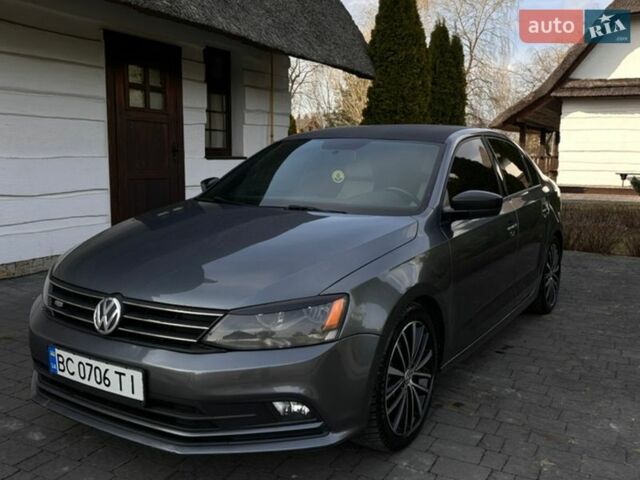 Сірий Фольксваген Джетта, об'ємом двигуна 1.8 л та пробігом 150 тис. км за 10000 $, фото 1 на Automoto.ua