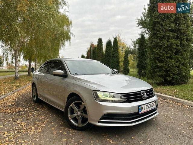 Сірий Фольксваген Джетта, об'ємом двигуна 2 л та пробігом 198 тис. км за 11500 $, фото 1 на Automoto.ua