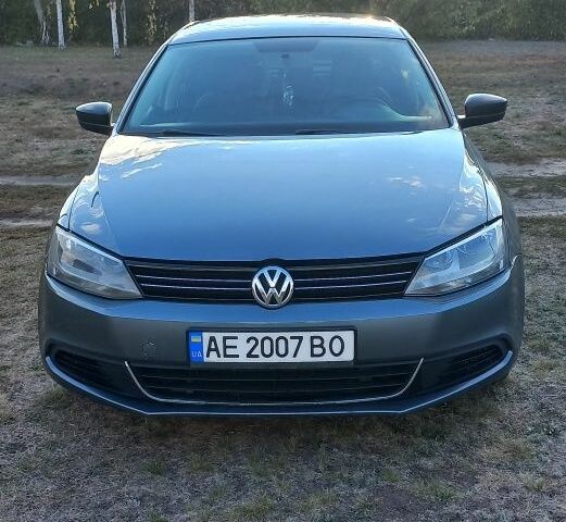 Серый Фольксваген Джетта, объемом двигателя 2 л и пробегом 270 тыс. км за 8300 $, фото 1 на Automoto.ua