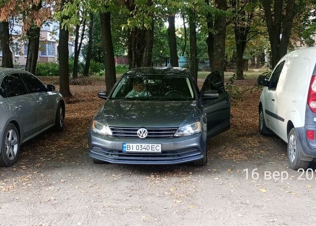 Серый Фольксваген Джетта, объемом двигателя 2 л и пробегом 104 тыс. км за 10500 $, фото 1 на Automoto.ua