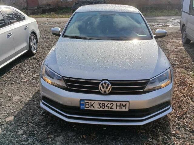 Серый Фольксваген Джетта, объемом двигателя 1.4 л и пробегом 190 тыс. км за 8600 $, фото 1 на Automoto.ua