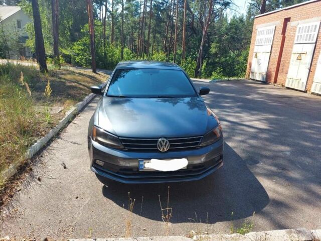 Серый Фольксваген Джетта, объемом двигателя 2 л и пробегом 197 тыс. км за 9500 $, фото 1 на Automoto.ua