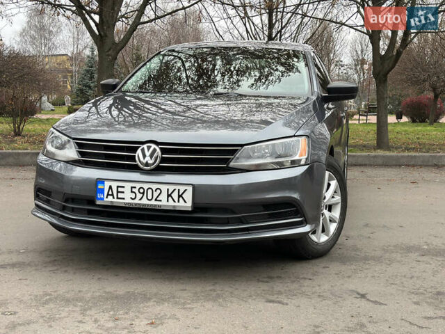 Серый Фольксваген Джетта, объемом двигателя 1.8 л и пробегом 252 тыс. км за 8700 $, фото 1 на Automoto.ua