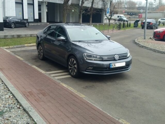 Серый Фольксваген Джетта, объемом двигателя 1.4 л и пробегом 119 тыс. км за 282 $, фото 1 на Automoto.ua