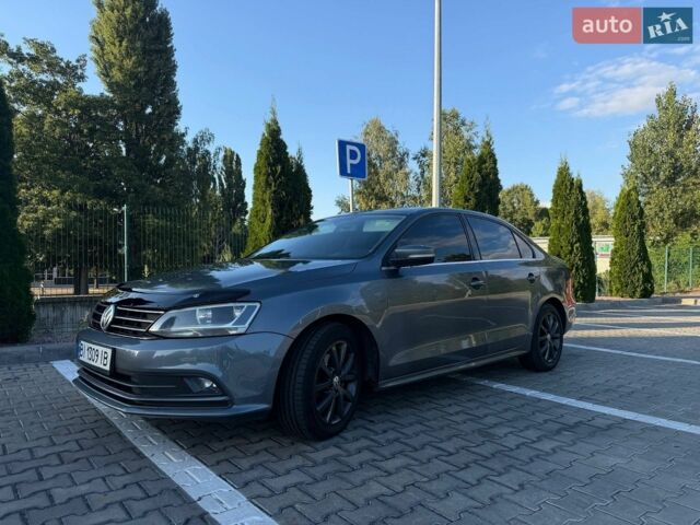 Сірий Фольксваген Джетта, об'ємом двигуна 1.78 л та пробігом 157 тис. км за 10500 $, фото 1 на Automoto.ua