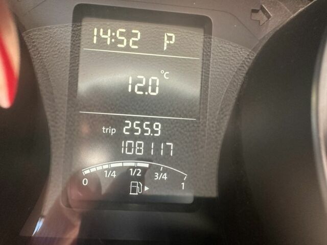 Серый Фольксваген Джетта, объемом двигателя 1.4 л и пробегом 108 тыс. км за 10700 $, фото 1 на Automoto.ua