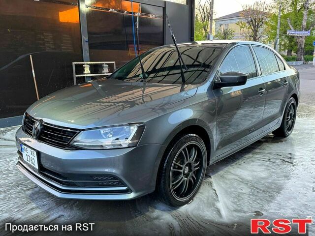 Серый Фольксваген Джетта, объемом двигателя 1.4 л и пробегом 11400 тыс. км за 11300 $, фото 1 на Automoto.ua