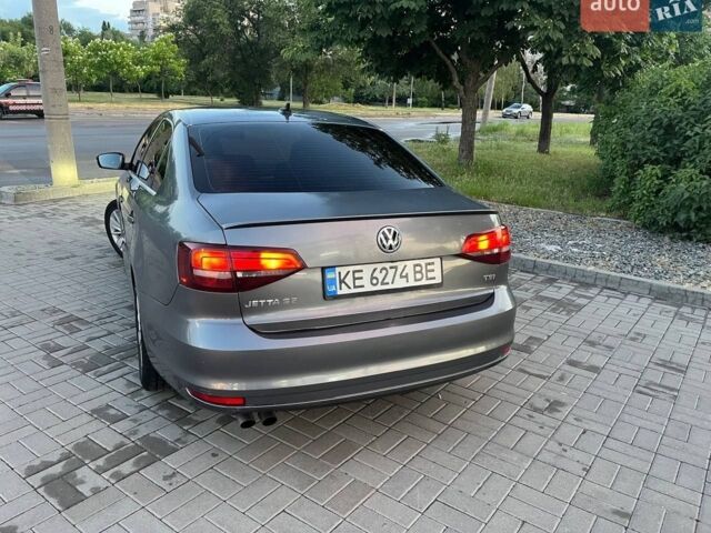 Сірий Фольксваген Джетта, об'ємом двигуна 1.4 л та пробігом 280 тис. км за 9500 $, фото 1 на Automoto.ua