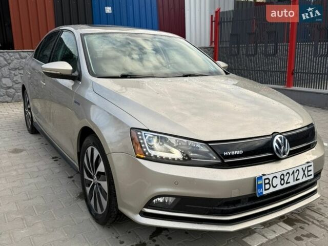 Сірий Фольксваген Джетта, об'ємом двигуна 1.39 л та пробігом 177 тис. км за 13000 $, фото 1 на Automoto.ua