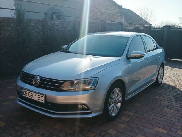 Серый Фольксваген Джетта, объемом двигателя 1.6 л и пробегом 99 тыс. км за 10700 $, фото 1 на Automoto.ua