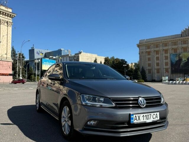 Сірий Фольксваген Джетта, об'ємом двигуна 1.6 л та пробігом 96 тис. км за 12900 $, фото 1 на Automoto.ua