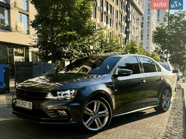 Серый Фольксваген Джетта, объемом двигателя 2 л и пробегом 184 тыс. км за 11900 $, фото 1 на Automoto.ua