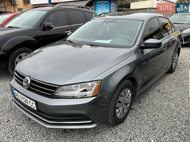 Фольксваген Джетта 2017 в Львове на Automoto.ua Серый Фольксваген Джетта, объемом двигателя 1.4 л и пробегом 64 тыс. км за 12300 $, фото 1 на Automoto.ua