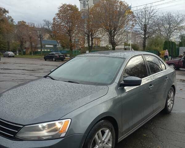 Фольксваген Джетта 2017 в Фастове на Automoto.ua Серый Фольксваген Джетта, объемом двигателя 1.4 л и пробегом 195 тыс. км за 11000 $, фото 1 на Automoto.ua