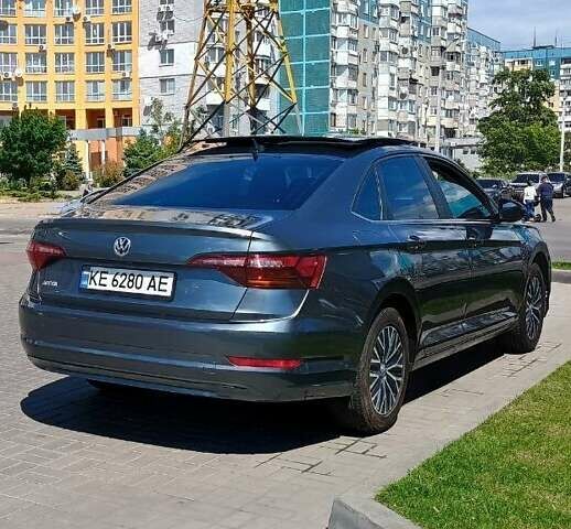 Серый Фольксваген Джетта, объемом двигателя 1.4 л и пробегом 119 тыс. км за 16099 $, фото 1 на Automoto.ua