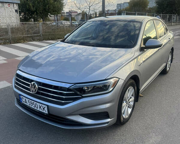 Серый Фольксваген Джетта, объемом двигателя 1.4 л и пробегом 75 тыс. км за 16900 $, фото 1 на Automoto.ua