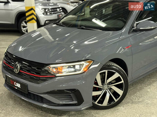 Серый Фольксваген Джетта, объемом двигателя 1.98 л и пробегом 70 тыс. км за 18200 $, фото 1 на Automoto.ua