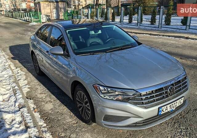 Серый Фольксваген Джетта, объемом двигателя 1.4 л и пробегом 79 тыс. км за 18000 $, фото 1 на Automoto.ua