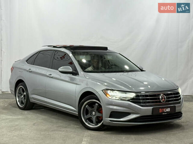 Сірий Фольксваген Джетта, об'ємом двигуна 1.4 л та пробігом 146 тис. км за 15700 $, фото 1 на Automoto.ua