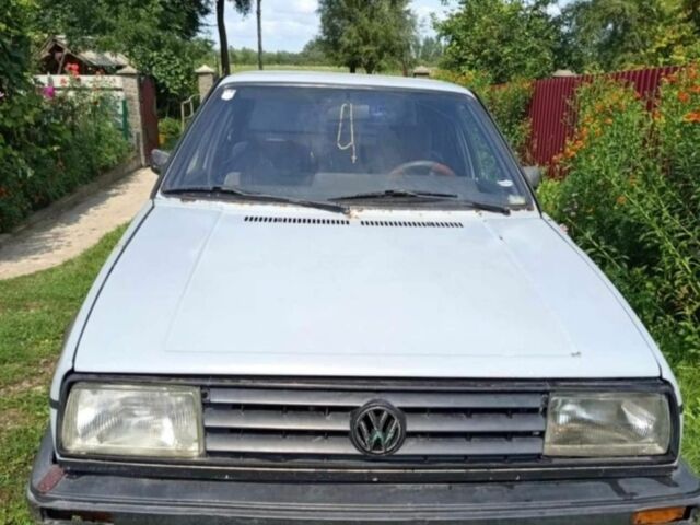 Сірий Фольксваген Джетта, об'ємом двигуна 1.8 л та пробігом 50 тис. км за 500 $, фото 1 на Automoto.ua