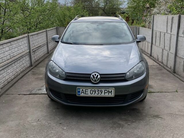 Серый Фольксваген Джетта, объемом двигателя 2.5 л и пробегом 236 тыс. км за 8900 $, фото 1 на Automoto.ua