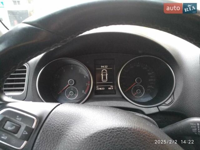 Серый Фольксваген Джетта, объемом двигателя 1.98 л и пробегом 225 тыс. км за 8772 $, фото 1 на Automoto.ua