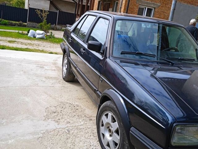 Синий Фольксваген Джетта, объемом двигателя 1.8 л и пробегом 260 тыс. км за 1200 $, фото 1 на Automoto.ua