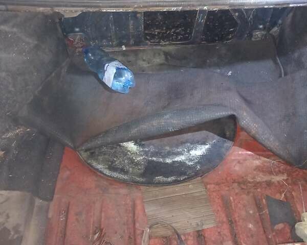 Синій Фольксваген Джетта, об'ємом двигуна 1.6 л та пробігом 735 тис. км за 1300 $, фото 1 на Automoto.ua