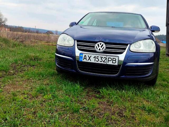 Синій Фольксваген Джетта, об'ємом двигуна 1.6 л та пробігом 220 тис. км за 5800 $, фото 1 на Automoto.ua