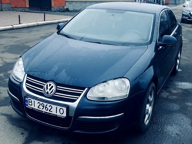 Синій Фольксваген Джетта, об'ємом двигуна 1.6 л та пробігом 247 тис. км за 6000 $, фото 1 на Automoto.ua