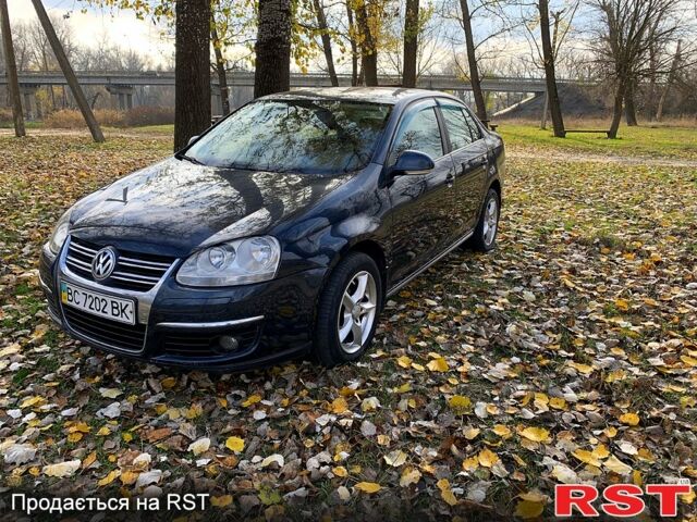 Синий Фольксваген Джетта, объемом двигателя 1.6 л и пробегом 227 тыс. км за 5700 $, фото 1 на Automoto.ua