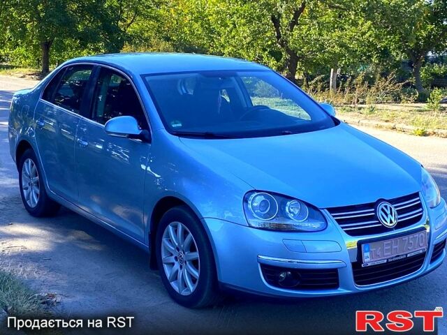 Синий Фольксваген Джетта, объемом двигателя 1.6 л и пробегом 221 тыс. км за 6100 $, фото 1 на Automoto.ua