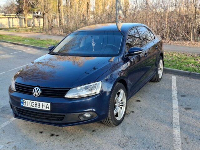 Синій Фольксваген Джетта, об'ємом двигуна 2 л та пробігом 160 тис. км за 8800 $, фото 1 на Automoto.ua