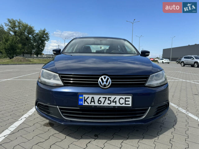 Синій Фольксваген Джетта, об'ємом двигуна 1.8 л та пробігом 215 тис. км за 9999 $, фото 1 на Automoto.ua
