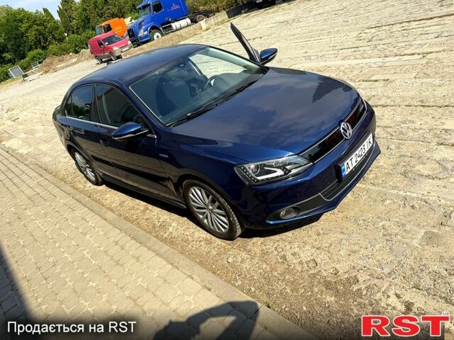 Синий Фольксваген Джетта, объемом двигателя 1.4 л и пробегом 246 тыс. км за 9199 $, фото 1 на Automoto.ua